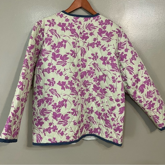 French Flair Womens Floral Pockets Quilted Button Up Scalloped Edges Jacket L - Picture 3 of 11